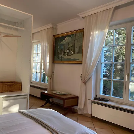 Inge's Arthouse & Gardenlounge, Bei Frankfurt Apartman Eschborn
