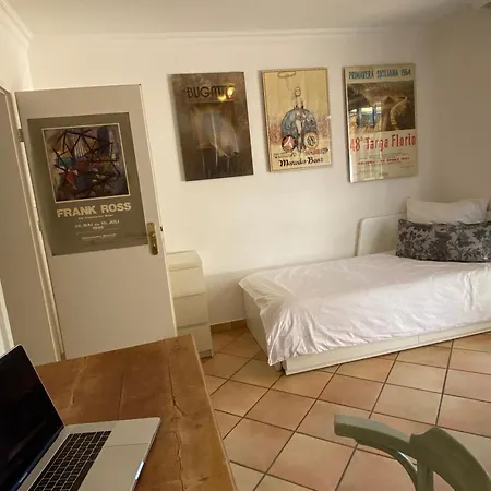 Apartmán Inge's Arthouse & Gardenlounge, Bei Frankfurt *
